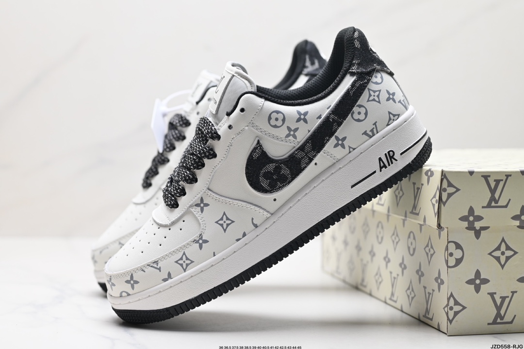 Nike Air Force 1 Shoes